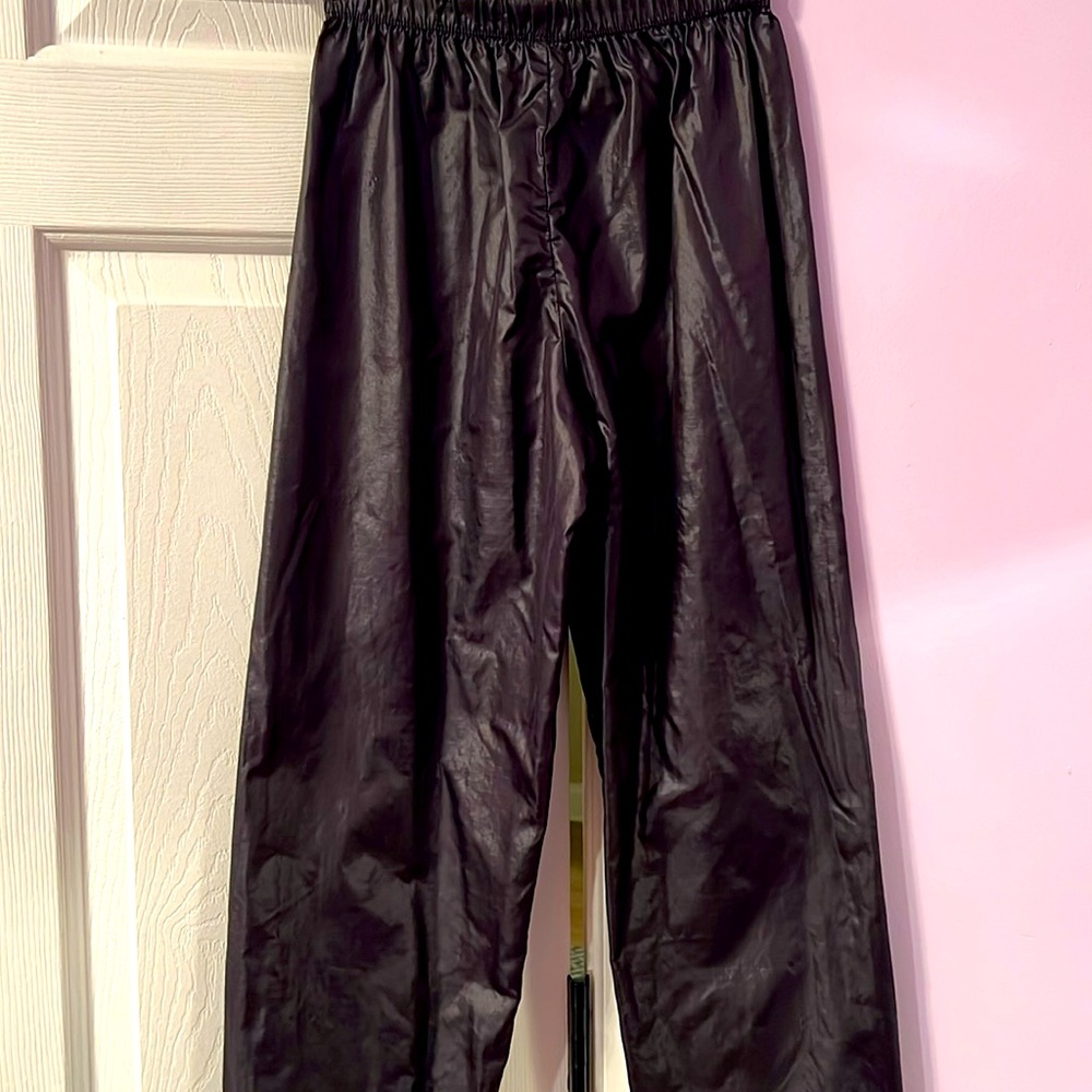 Garbage bag/warmup black pants Girls 12-14